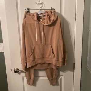 Aerie Women’s Sweat Outfit